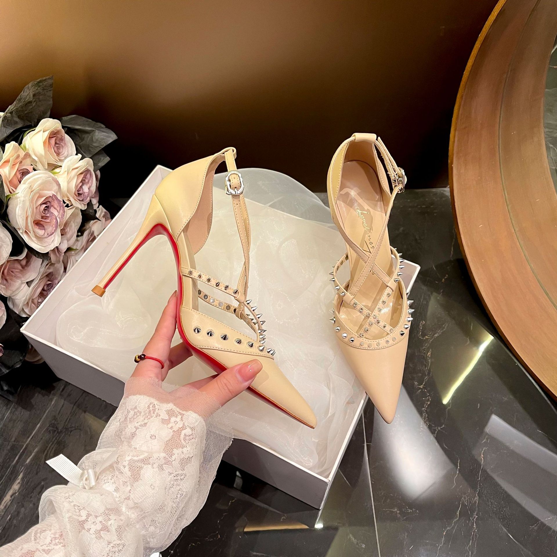 Женская обувь в стиле ретро, с – обзор и цена Women Shoes Black